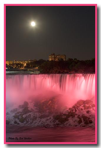 65469588.cT1L3911.NiagaraFalls2Vert.jpg